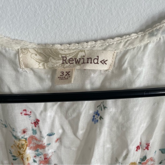 Rewind Sleeveless Lightweight Floral Lace Flowy Blouse Women’s size 3X - Picture 4 of 7